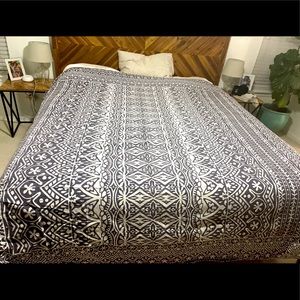 Urban Outfitters Duvet Covet